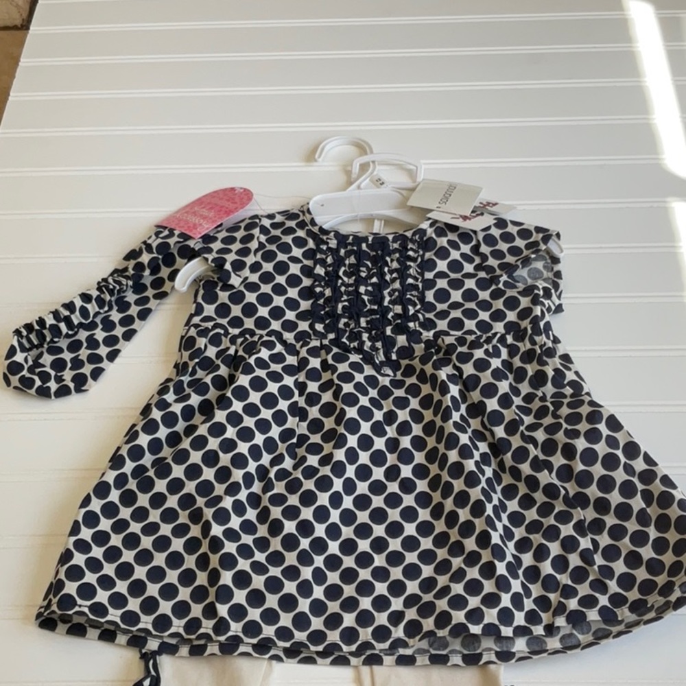 Savannah Polkadots Matching Set with Matching hair accessory.
